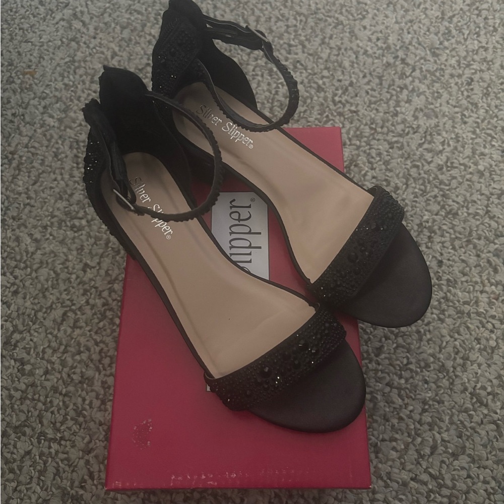 Girls Black Beaded Ankle-Strap Sandals with heel.